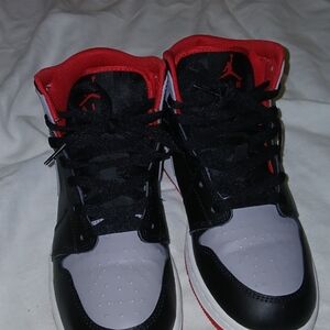 Jordan 1 'Bred Shadow' Sneaker